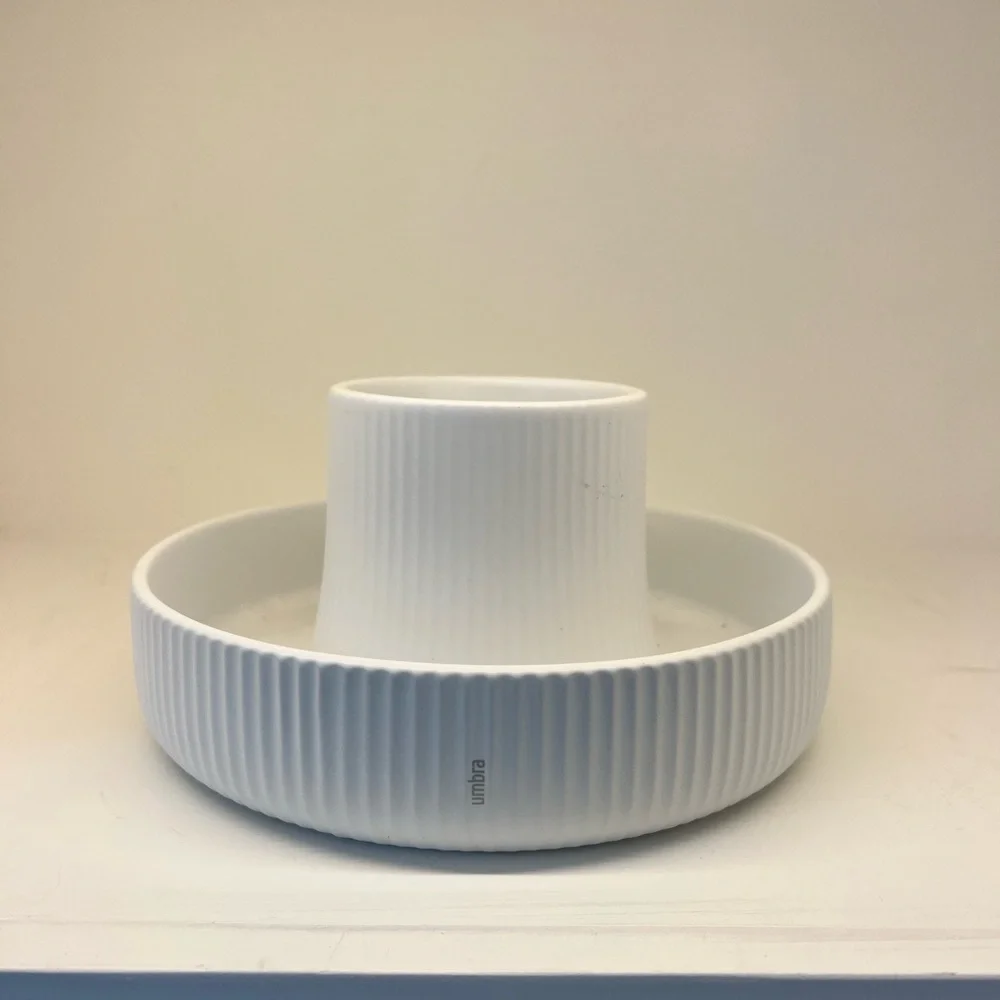 Umbra White Ceramic Organizer with Subtle Logo